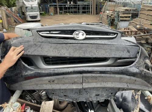 Vauxhall astra front bumper - j,