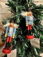 2 x GISELA GRAHAM Nutcracker