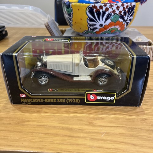Burago diecast model - diecast,