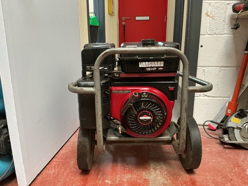 Briggs stratton vanguard - briggs,