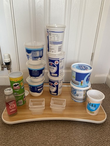 Empty plastic containers - 16,