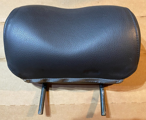 Headrest saab 900 - and, 9-3