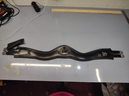 New fairfax long girth 50 - long, 50"