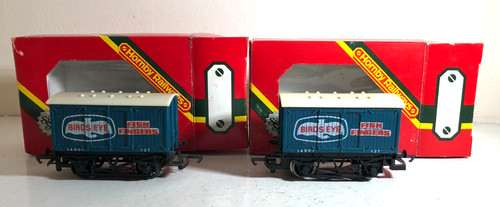 Pair hornby r105 birds - of,