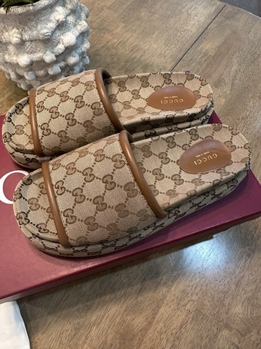 Gucci clarice logo all over - gg,