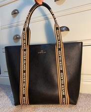 Large Black River Island