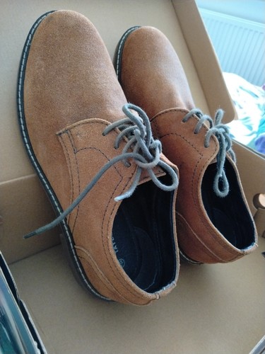 Pair taylor wright - a,