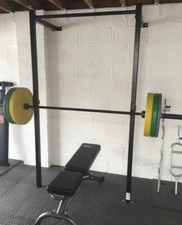 Squat Rack with Pull Up bar &