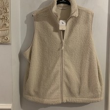 BNWT By TU Borg Fleece Gilet