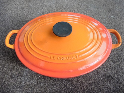Creuset orange cast - 30, iron