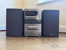 Sony CMT-NEZ30 Micro Hi-Fi Component System  Tested & Working CD MP3 Cassette