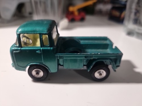 Corgi toys jeep fc150 pickup - toys,