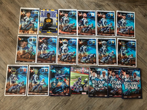 Speedway programmes poole - programmes, x