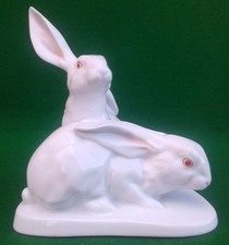 HEREND PAIR OF LARGE WHITE