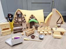 Disney Snow White And The