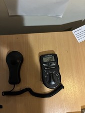 Alphatek Tek1335 Lux Light Meter with Case In Excellent Condition