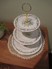 LOVELY COLCLOUGH CHINA  PLATED