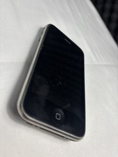 iPhone 3 16gb 3g FAULTY FOR SPARES PLEASE READ DESCRIPTION