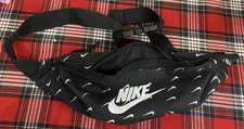 Nike Black and White Bum Bag /