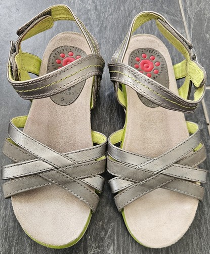 Pavers relife ladies flat - pavers, 'relife'