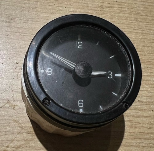 Land rover defender dash - rover, time