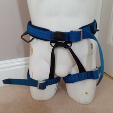 Vintage wild country climbing - wild,