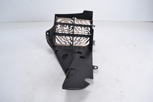 Left side air duct - , r