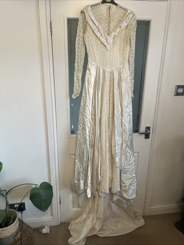 1940s champagne white - 1940s, vintage