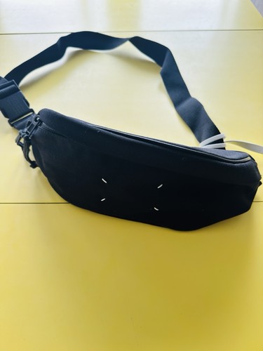 Maison margiela 1con bum - maison, /