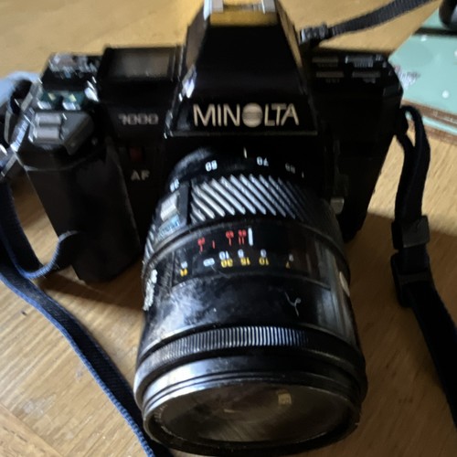 Minolta 7000 35mm slr film - 35mm,