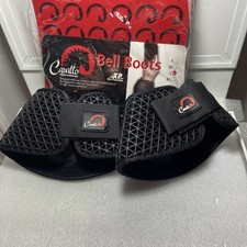 2 Cavallo Waffle Bell Hoof