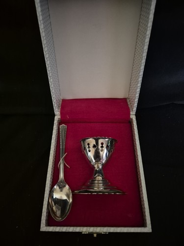 Vintage yeoman silver - vintage, plated