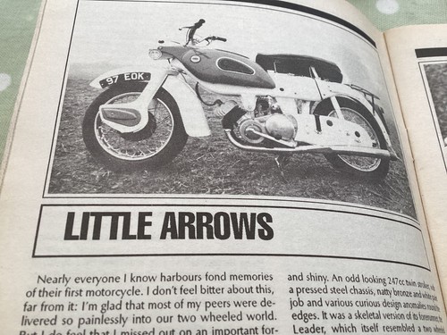 Ariel arrow motorcycle - ,