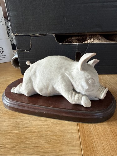 Vintage coalport piglet - piglet, fine