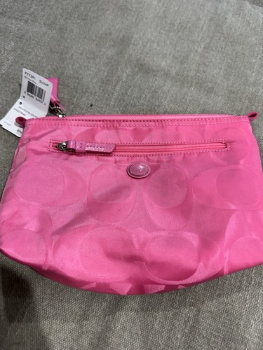 Coach signature pink nylon - signature,