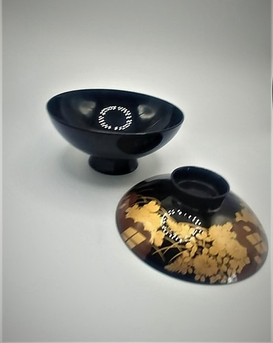 Vintage lacquered rice - rice, bowl