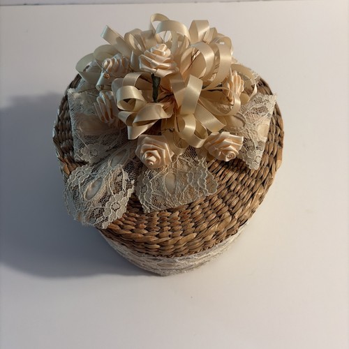 Small straw trinket - small,