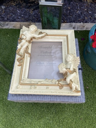 Italian style resin - resin, cherub