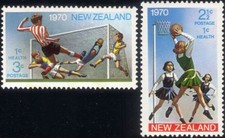 NZ / New Zealand 1970 Health/Sports/Football/Netball 2v set (b6787d)