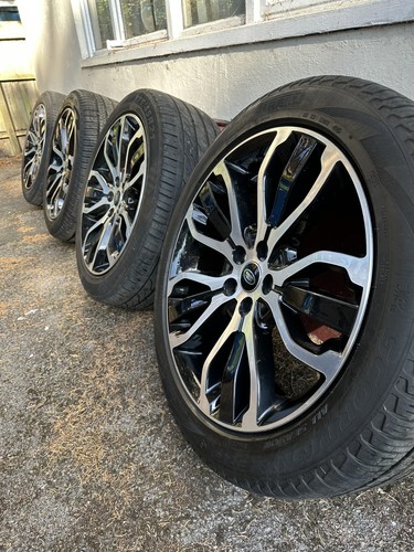 Genuine land rover range - x4,