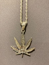 Weed Cannabis Maple Leaf Silver Gold Chain Necklace Pendant Gangster Fancy Dress