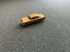Matchbox Lesney 1-75 No.22 Vauxhall Cresta 1958  - Rare.