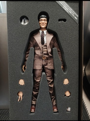 New hot toys mis11 - hot, bruce