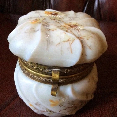 Antique wavecrest dresser - antique,