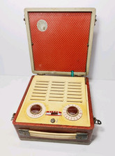 Vidor model CN429 Mains-Battery Portable Radio with Aerial in the Lid