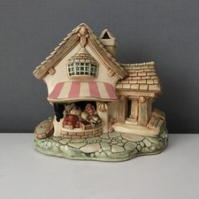 Vintage Large Collectable