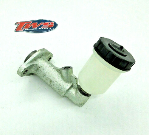 Clutch master cylinder - master,