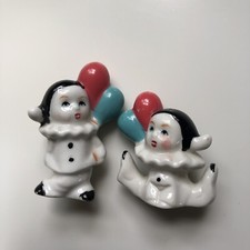 Vintage 80s Made In Taiwan Miniature Porcelain Pierrot Figurines Clown Balloons