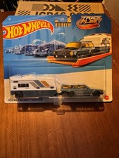 Hot Wheels Track Fleet Volvo