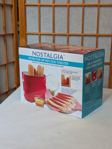 Nostalgia retro pop hot dog - nostalgia,